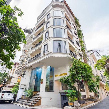 Collection O Havana Airport Hotel مدينة هوشي منه المظهر الخارجي الصورة